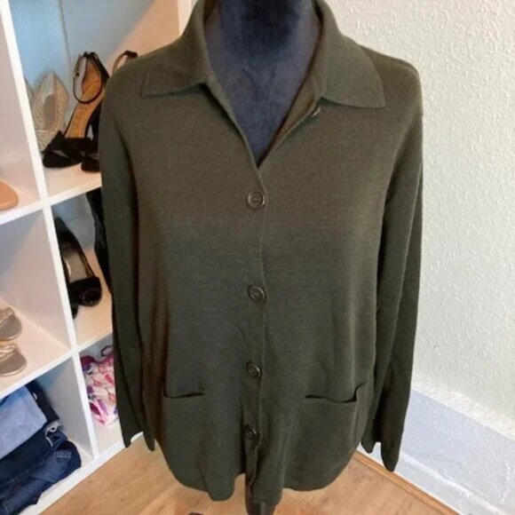 Jones New York Spruce Green V Neck Button Up Sweater Cardigan NWT Medium - Picture 1 of 7